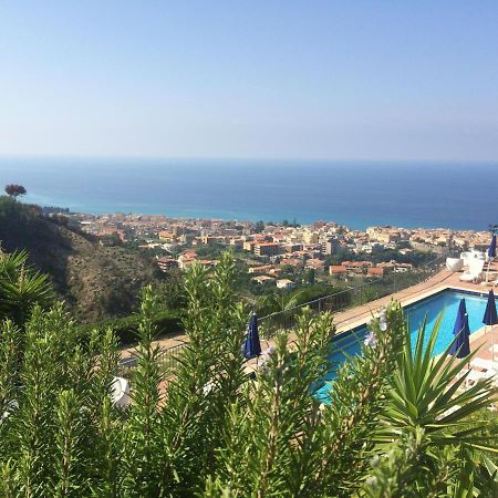 Villa Del Conte Drapia Dış mekan fotoğraf