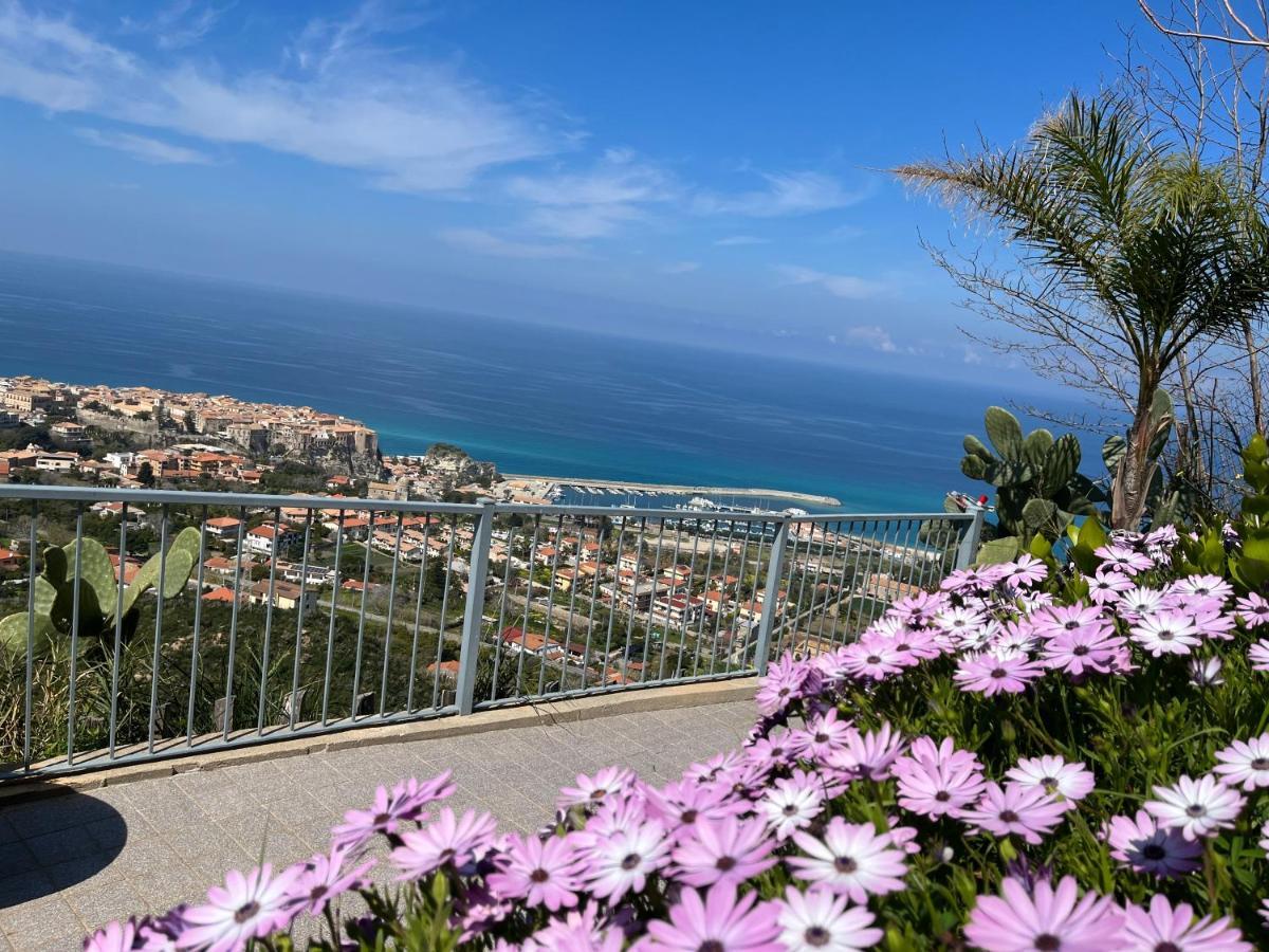 Villa Del Conte Drapia Dış mekan fotoğraf