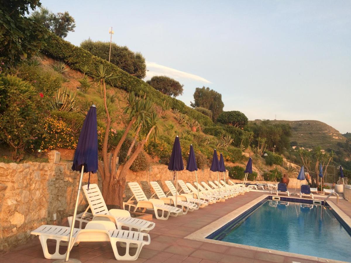 Villa Del Conte Drapia Dış mekan fotoğraf